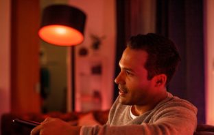 Hammer Angebot: Philips Hue Starter-Set mit Echo Dot für 89,99€ (statt 165€)