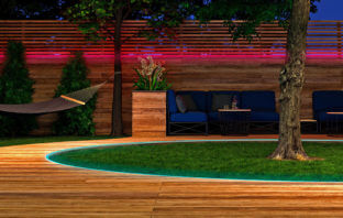 Nochmal reduziert: Aldi senkt Preis des tint Outdoor Lightstrip und der Flores Gartenspots