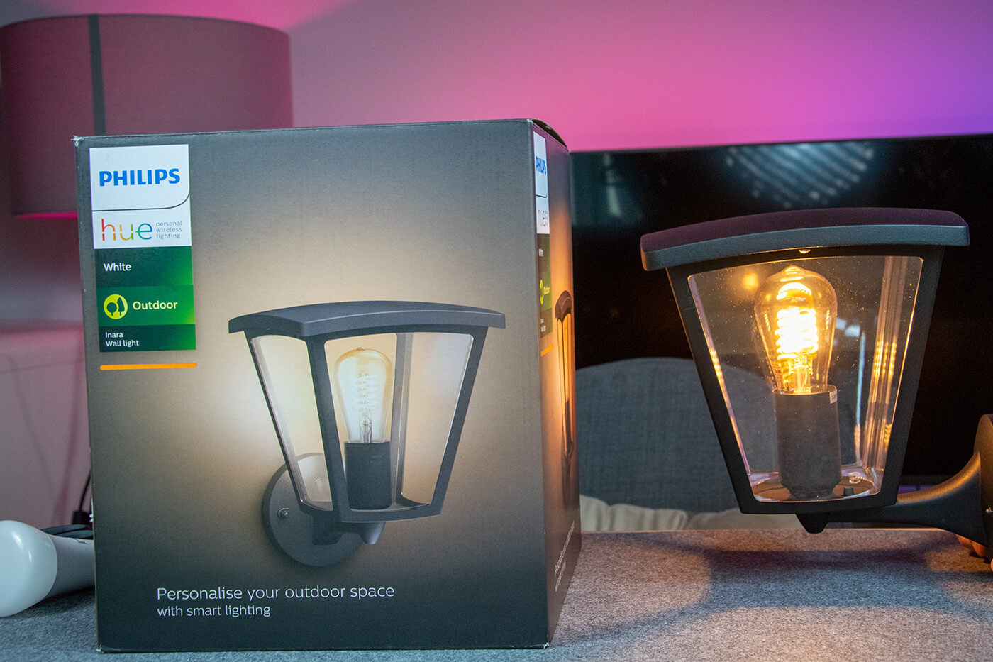 im den Inara Vintage-Look Outdoor Hue für Philips Garten Wandlampe Test: