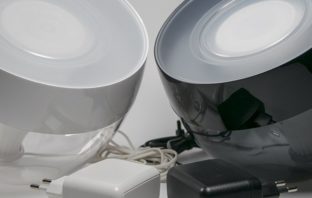 Philips Hue LivingColors Iris Stimmungslicht im Test
