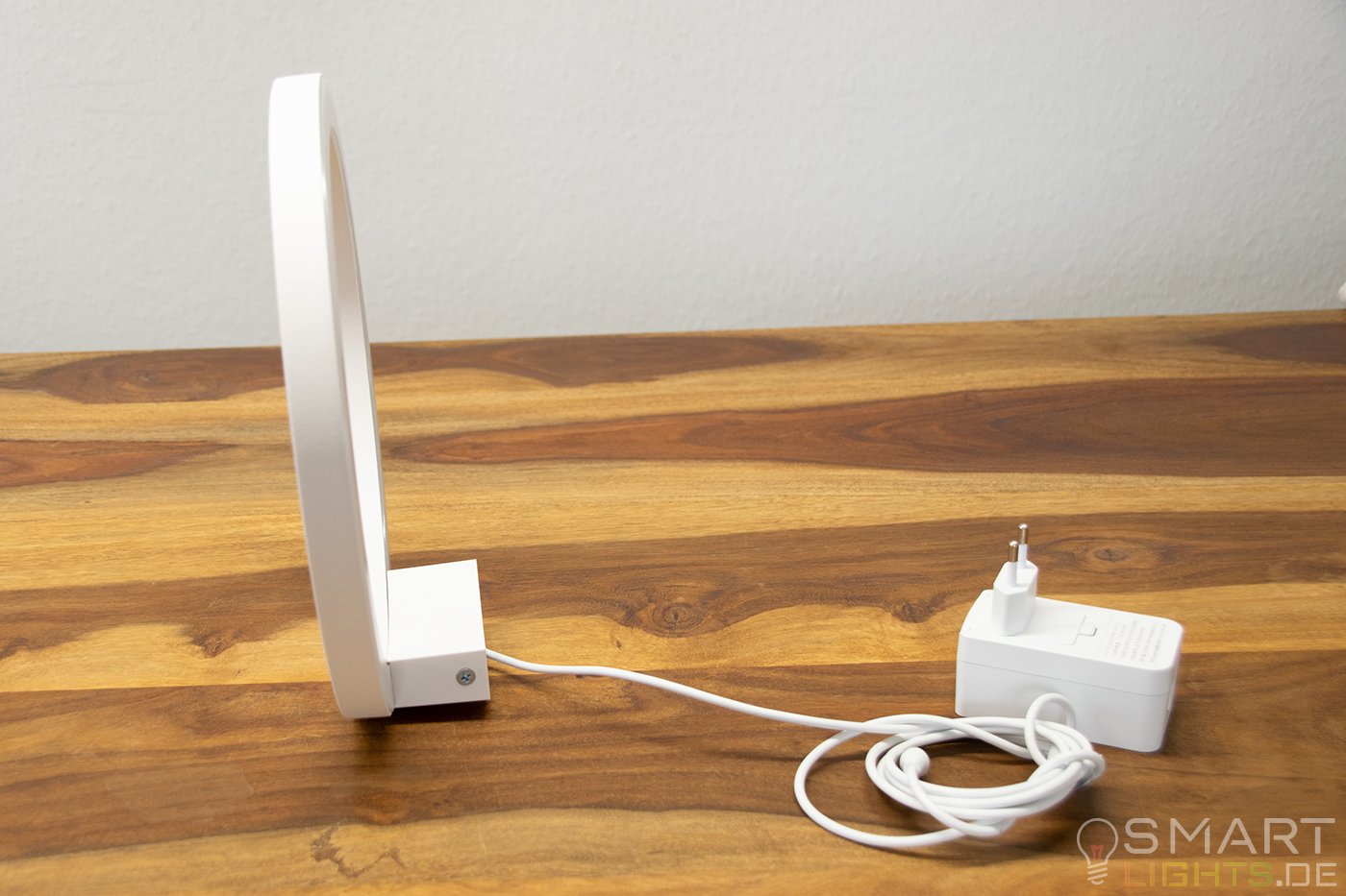 Philips Hue White and Color Ambiance Sana LED Wandleuchte 4090131P7 seitliche Ansicht